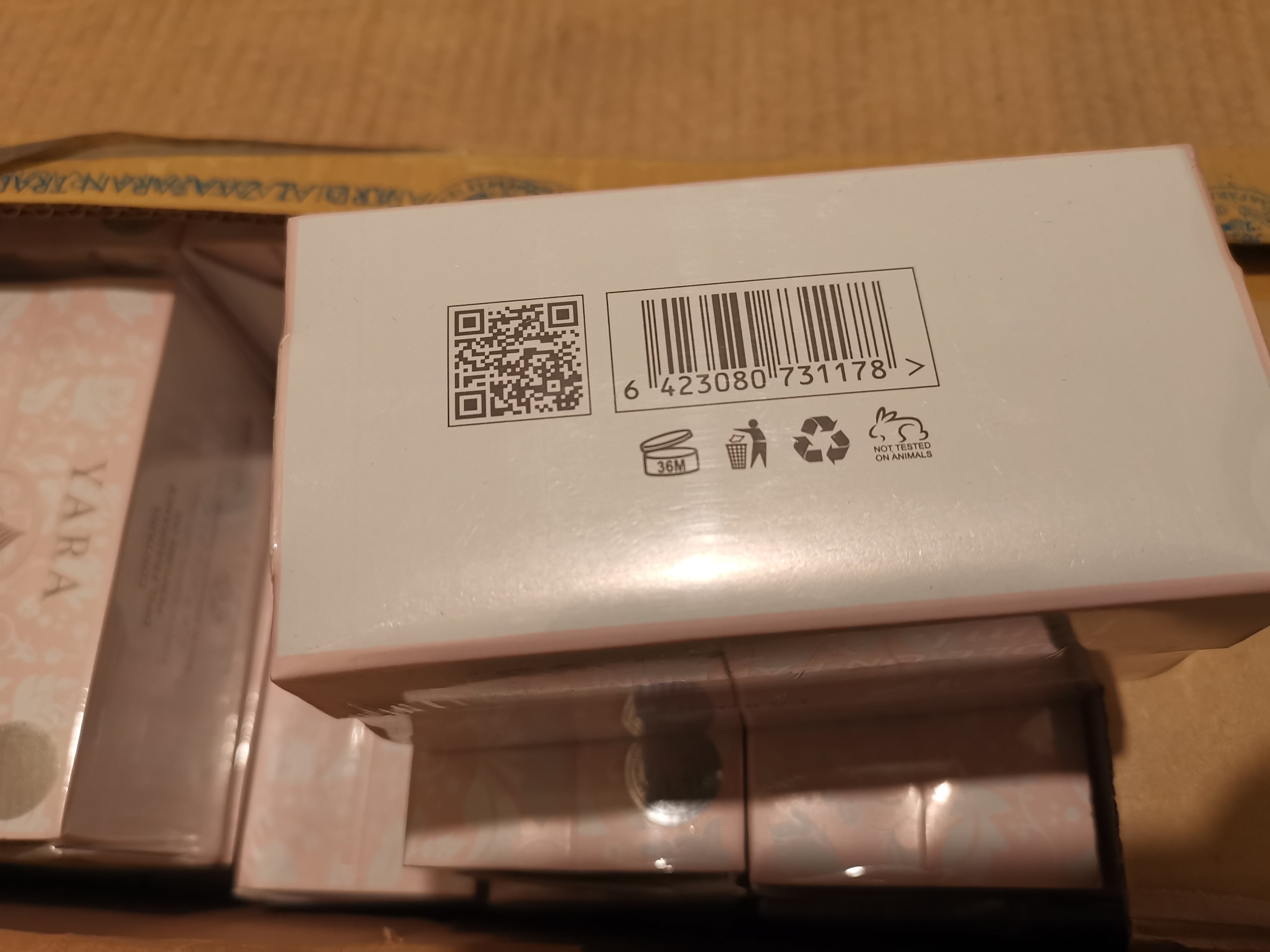 Yara Concentrated Perfume Oil - Roll On By Ard Al Zaafaran ❤️حلال.